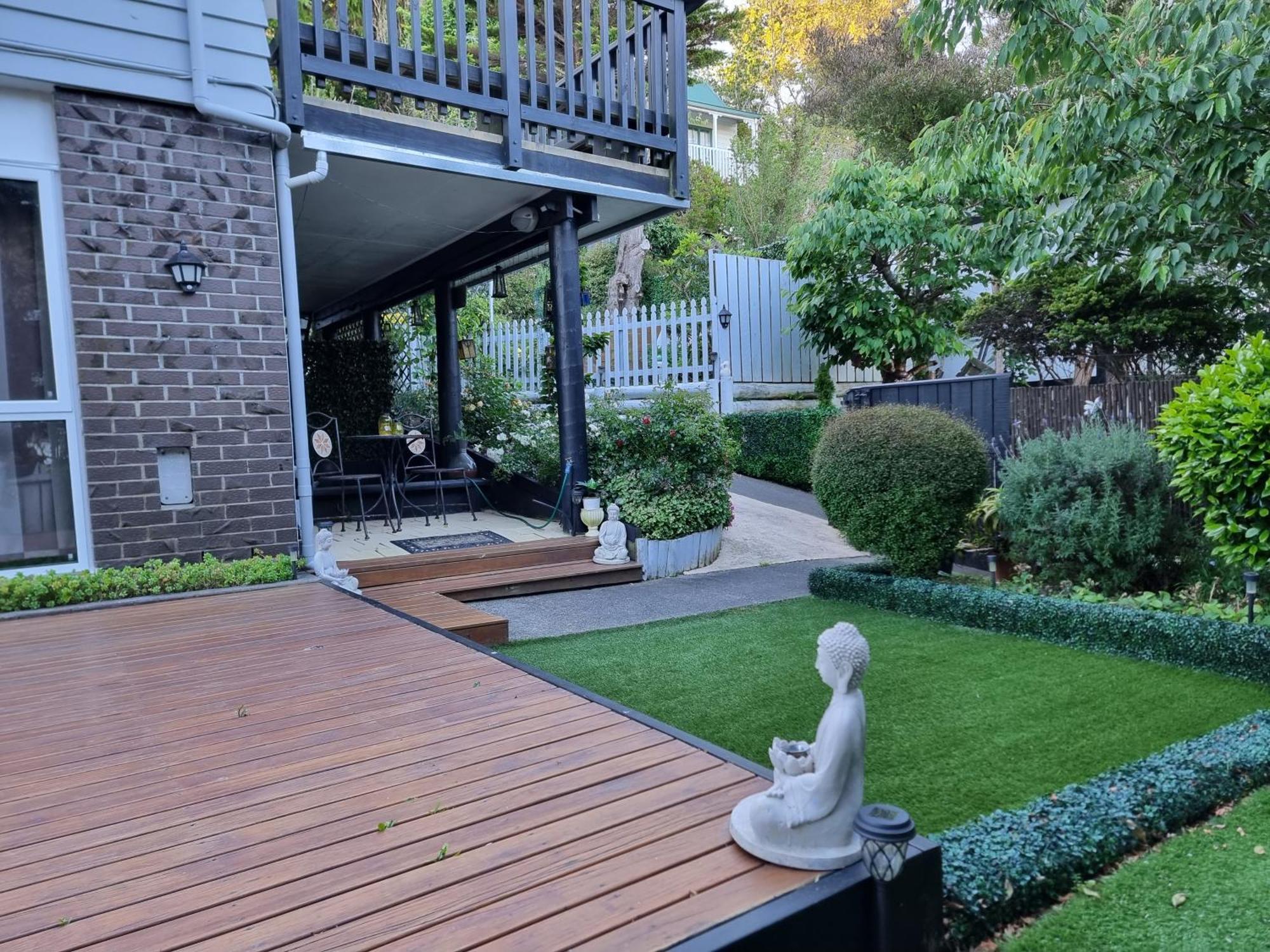 Entire Ground Floor With Full-Privacy And Family-Friendly Popular To Ferry Catchers Wellington Exterior photo